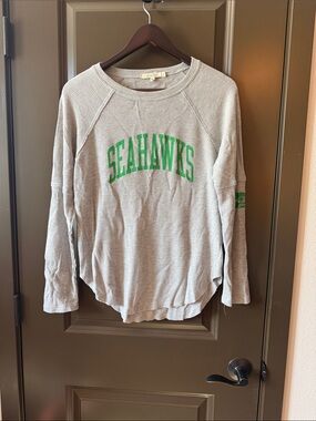 Junk Food Clothing Seattle Seahawks Gray Long Sleeve  Tee NWOT